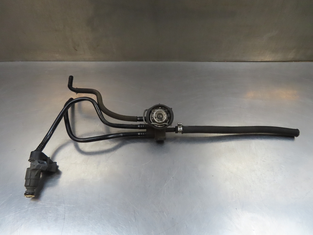 Kraftstoffverteiler Kraftstoffdruckregler Einspritzdüse für BMW R1200C R1200CL R850C