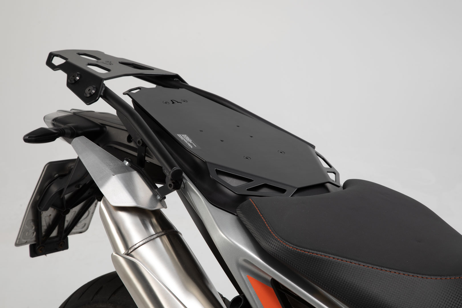 SW-Motech SEAT-RACK Gepäckträger auf Soziussitz Schwarz für KTM 790 / 890 Duke (18-)