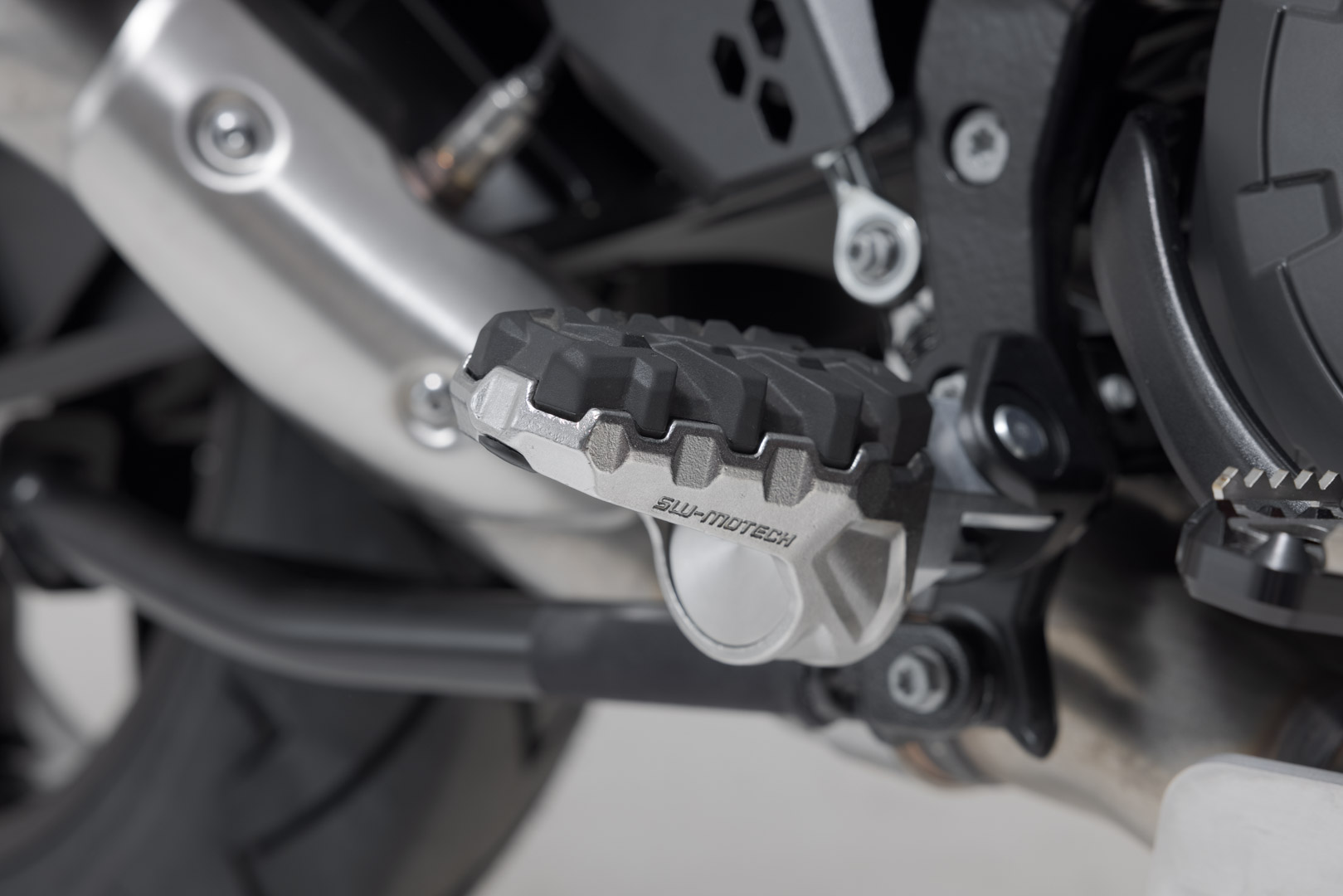 SW-Motech EVO Fußrasten Kit für KTM 1290 Super Adventure (21-)