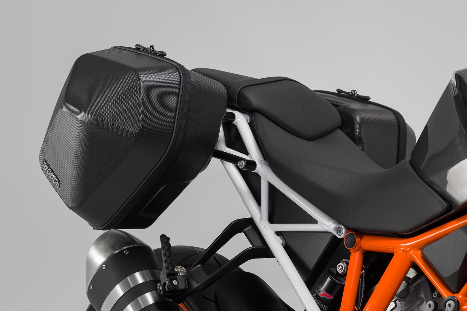 SW-Motech URBAN ABS Seitenkoffer - System 2x 16,5 l für KTM 1290 Super Duke R (13-19)