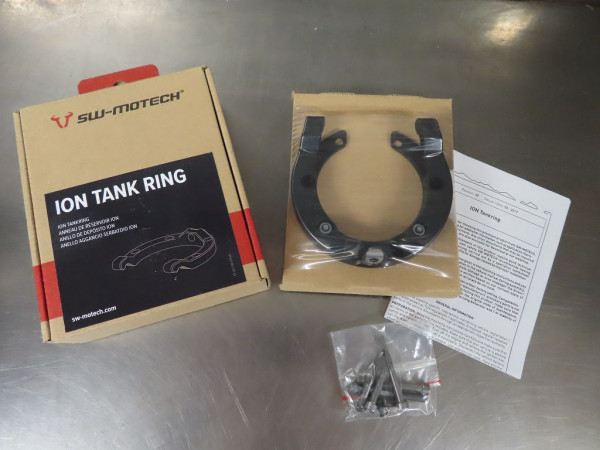 SW-Motech ION Tankring Schwarz für MV Agusta / Triumph Tank mit 6 Schrauben